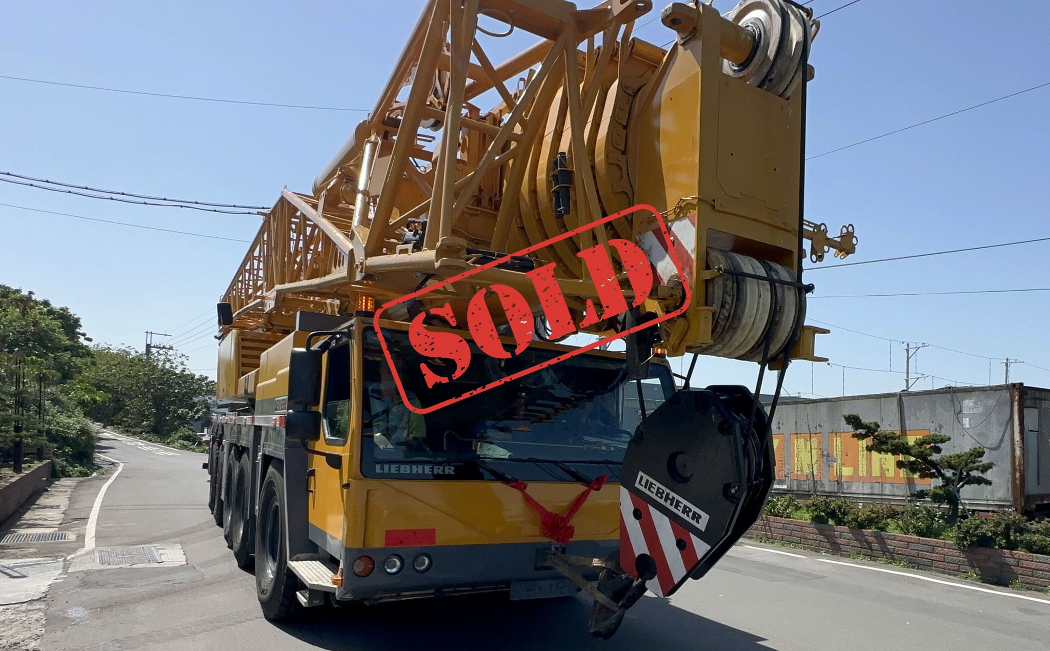 ltm12002007_1911416371