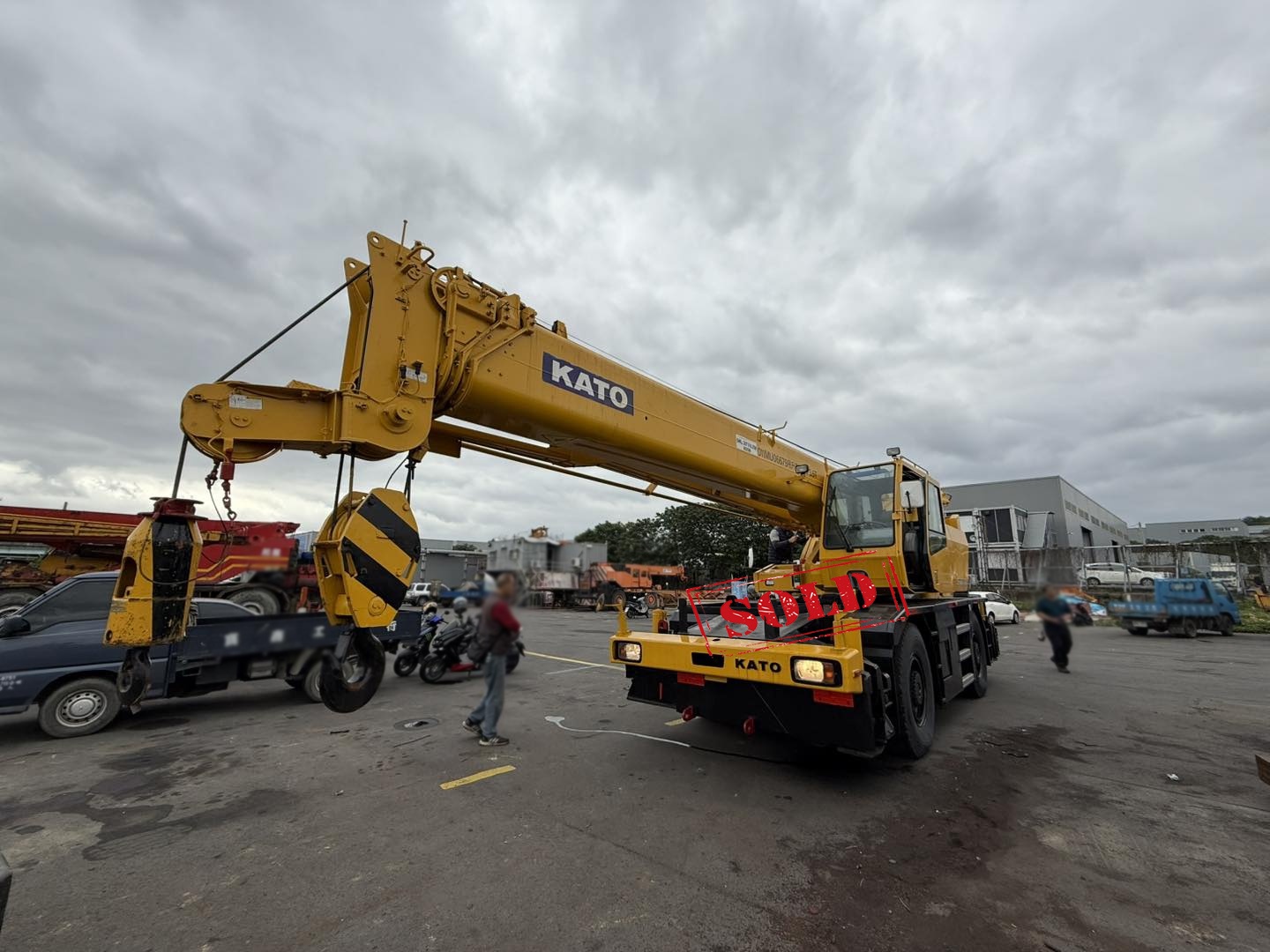 sr300-patrick-kai_jiang_936853482